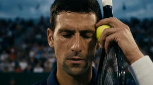 Joueur de tennis concentré montrant l'aspect mental du jeu